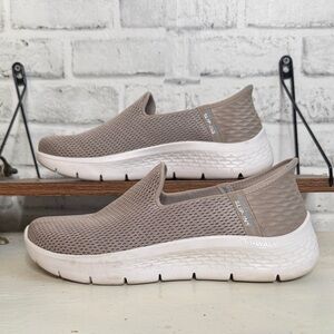 Sketchers Go Walk Flex Relish Hands Free Slip-Ins, 8